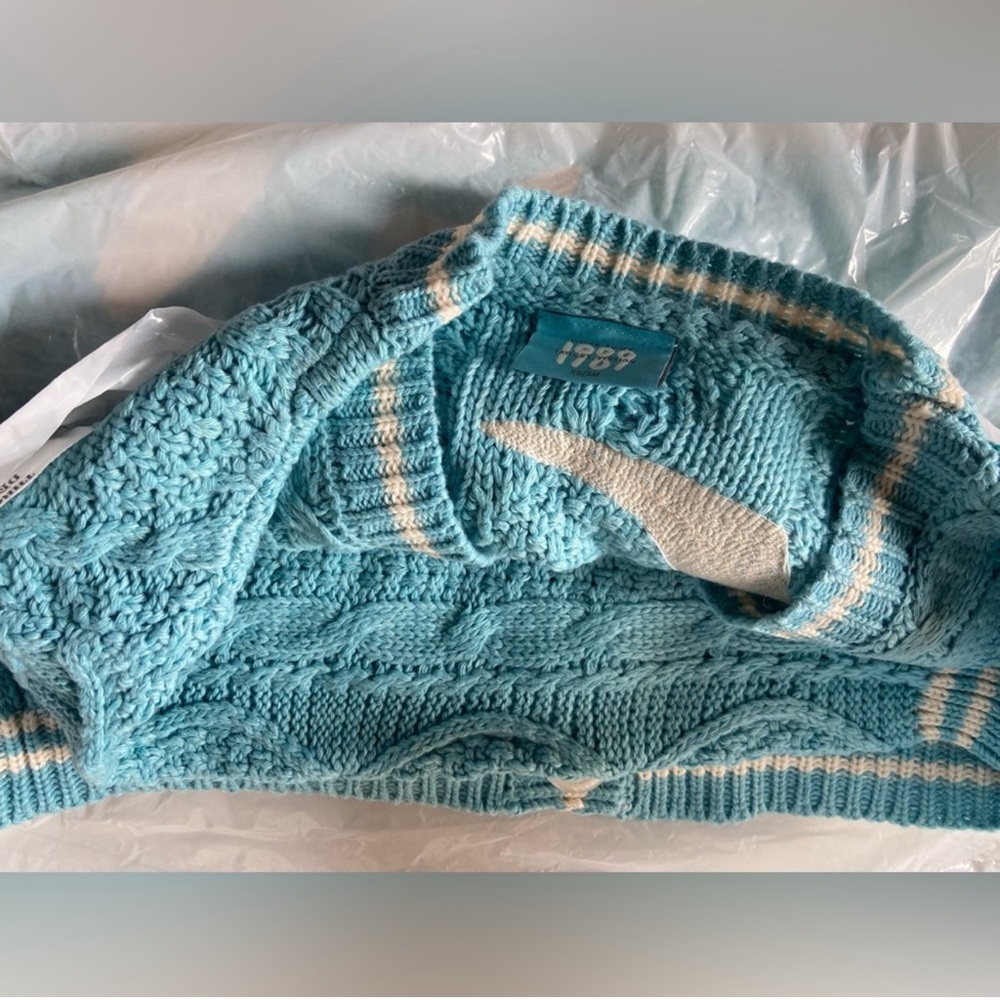 NWT 1989 (Taylor's Version) Cardigan in Size XS / S - Picture 6 of 11